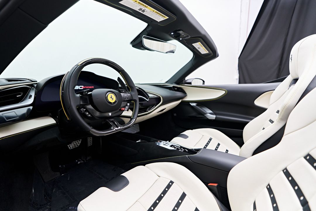 2024 Ferrari SF90 Spider