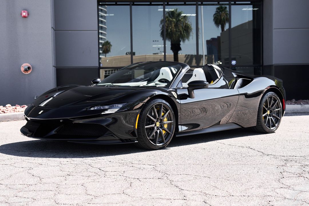 2024 Ferrari SF90 Spider