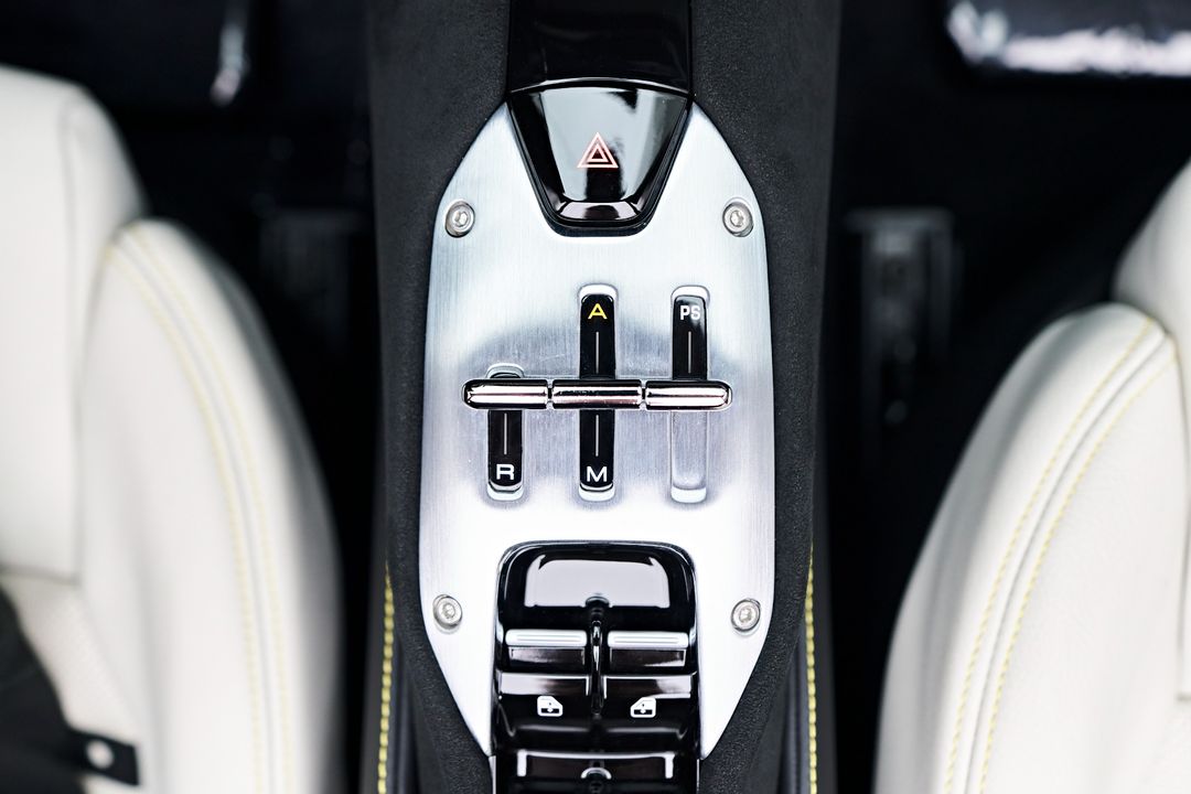 2024 Ferrari SF90 Spider