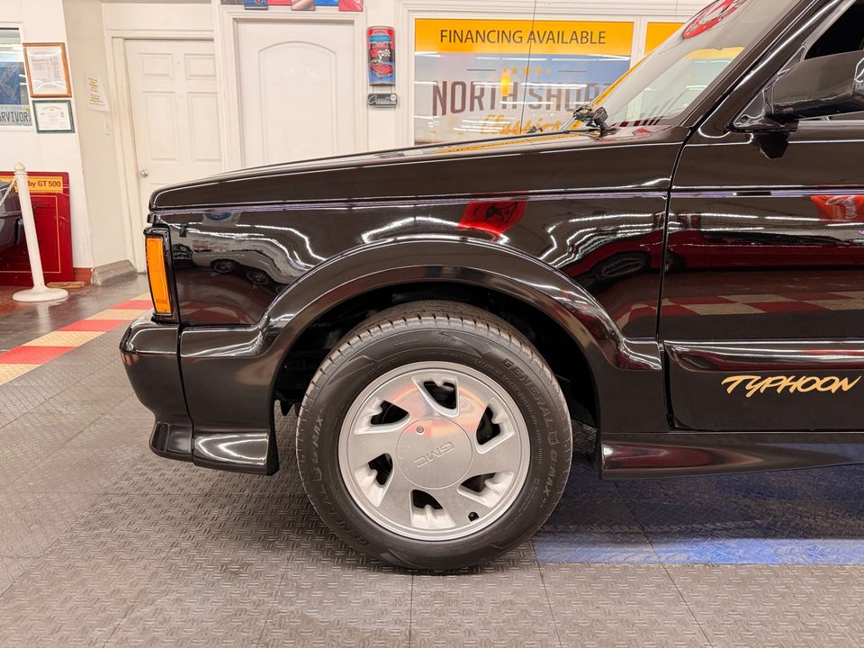 1993 GMC Typhoon