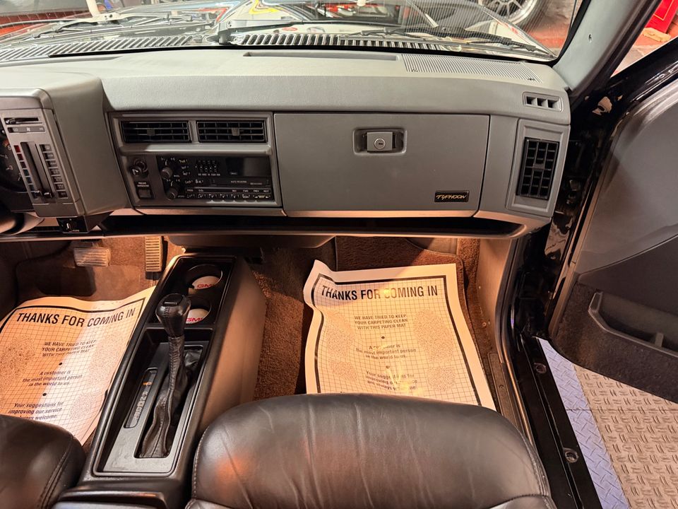 1993 GMC Typhoon