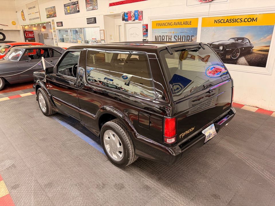 1993 GMC Typhoon