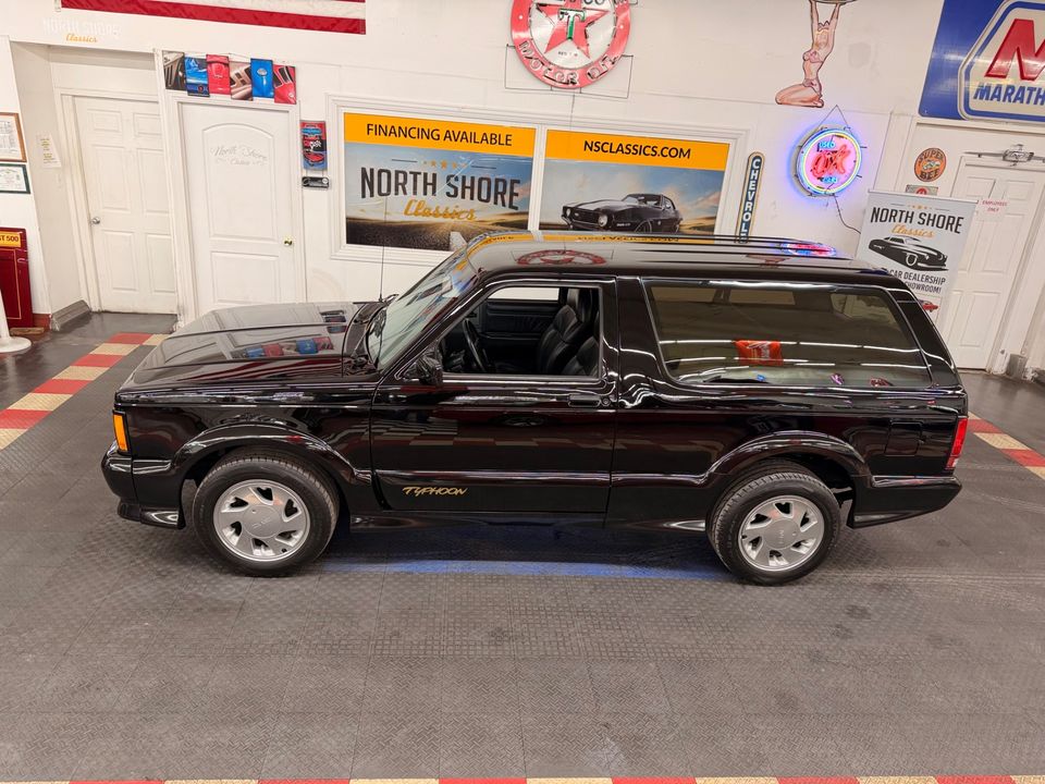 1993 GMC Typhoon