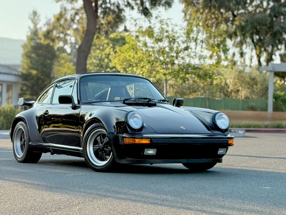 1988 Porsche 930