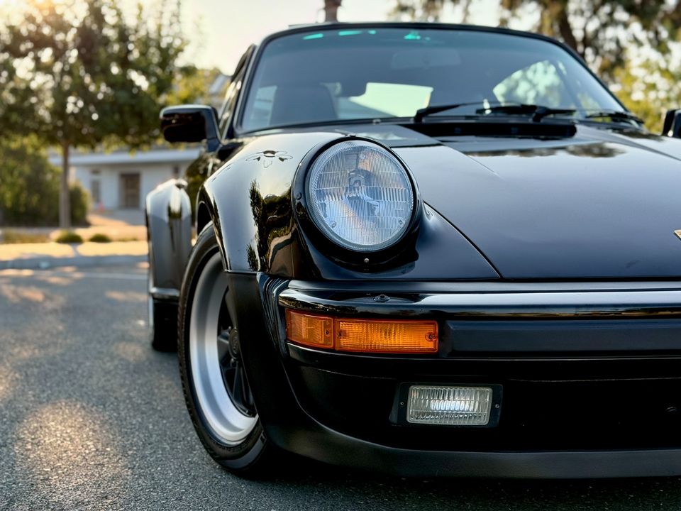 1988 Porsche 930
