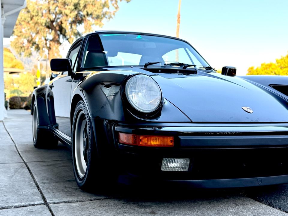 1988 Porsche 930