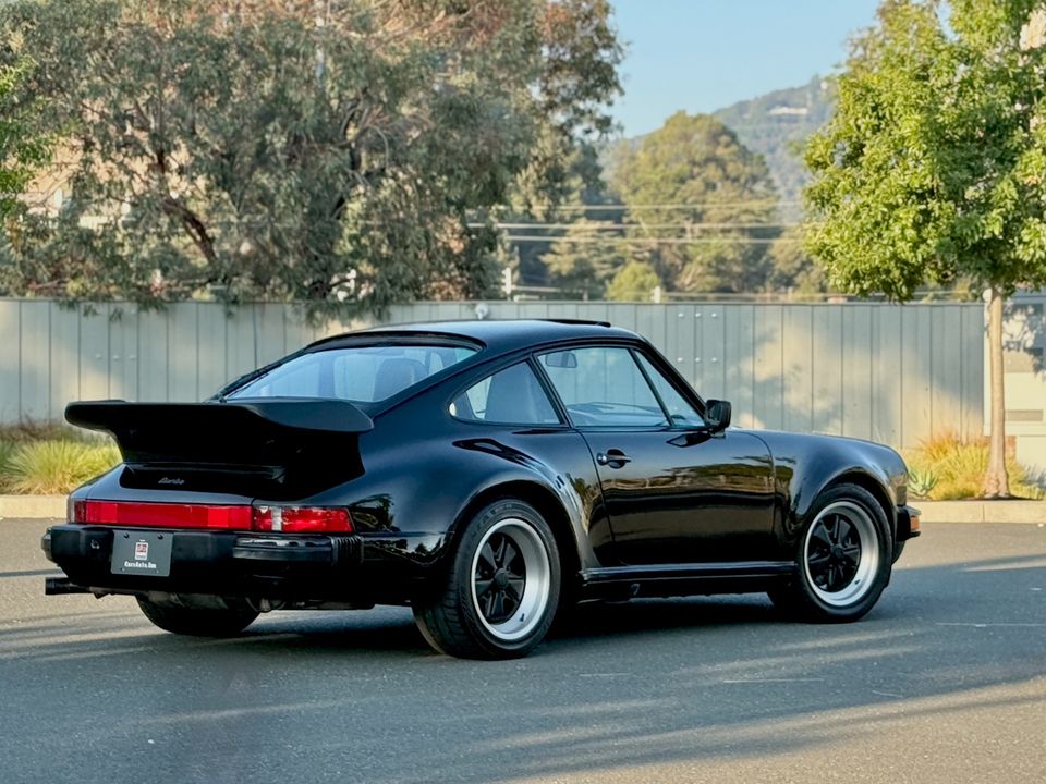 1988 Porsche 930