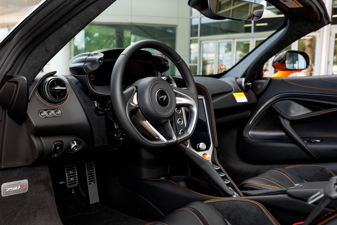 2026 McLaren 750S Spider