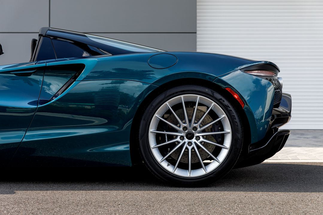 2026 McLaren Artura Spider