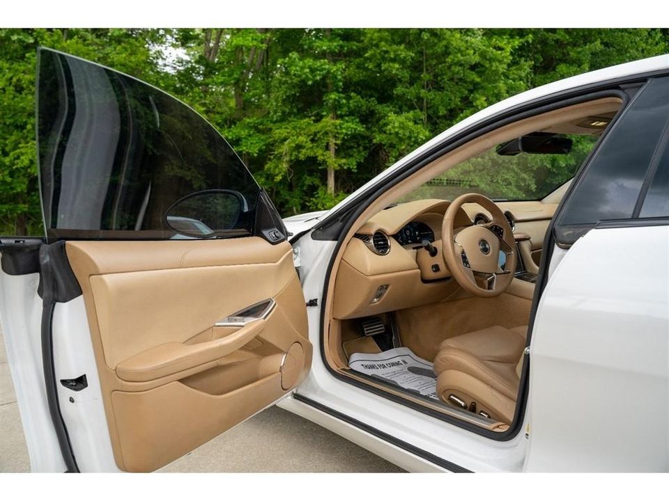 2018 Karma Revero