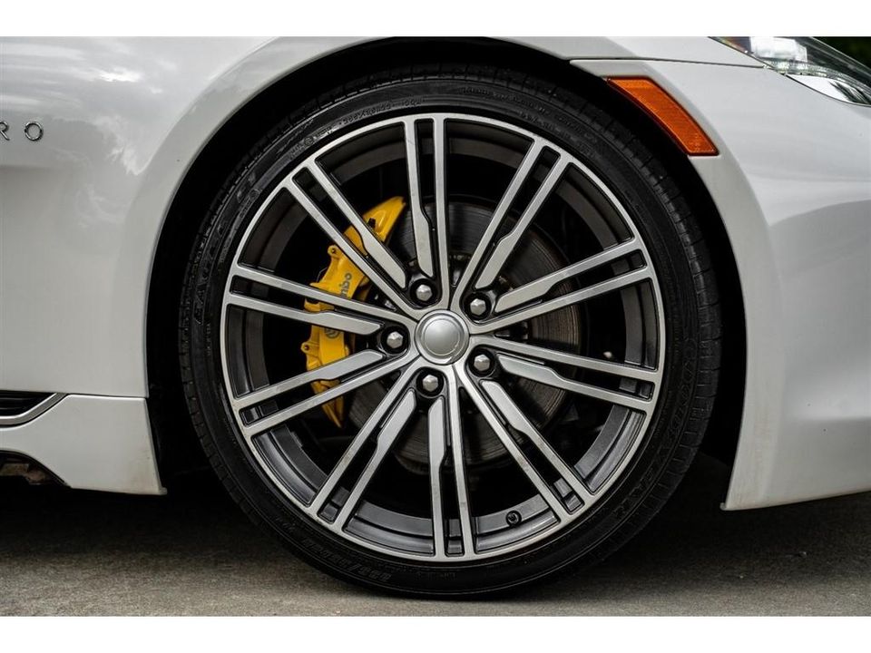 2018 Karma Revero