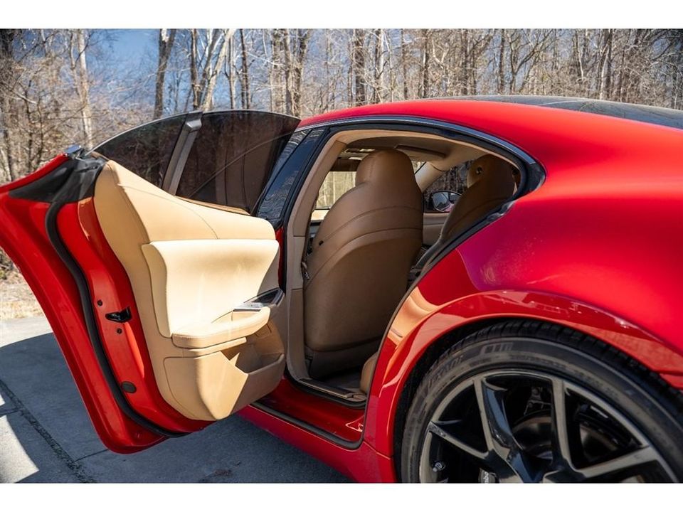 2018 Karma Revero