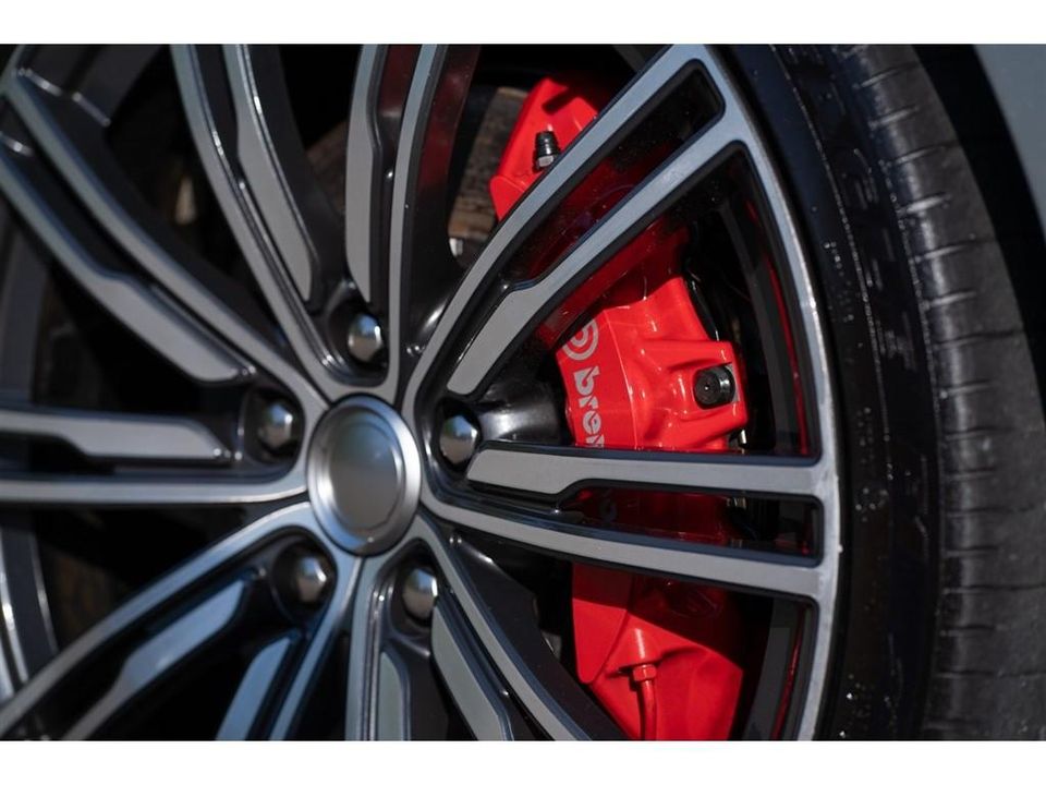 2018 Karma Revero