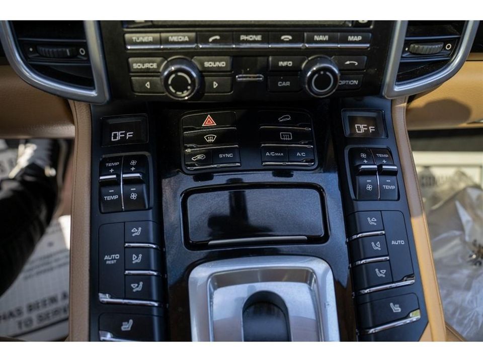 2016 Porsche Cayenne