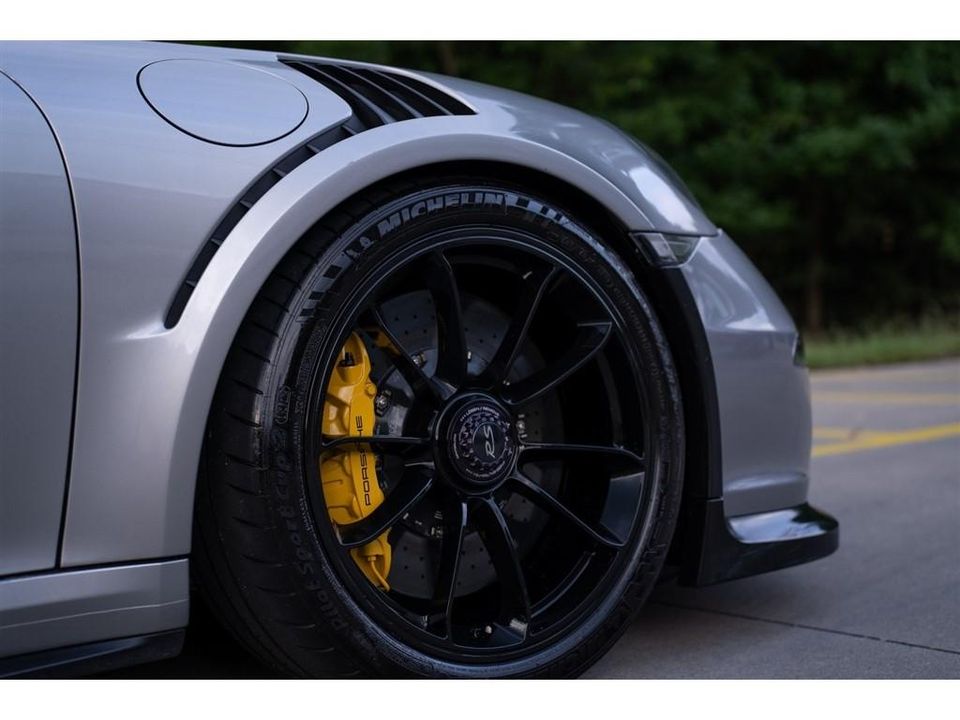 2016 Porsche 911