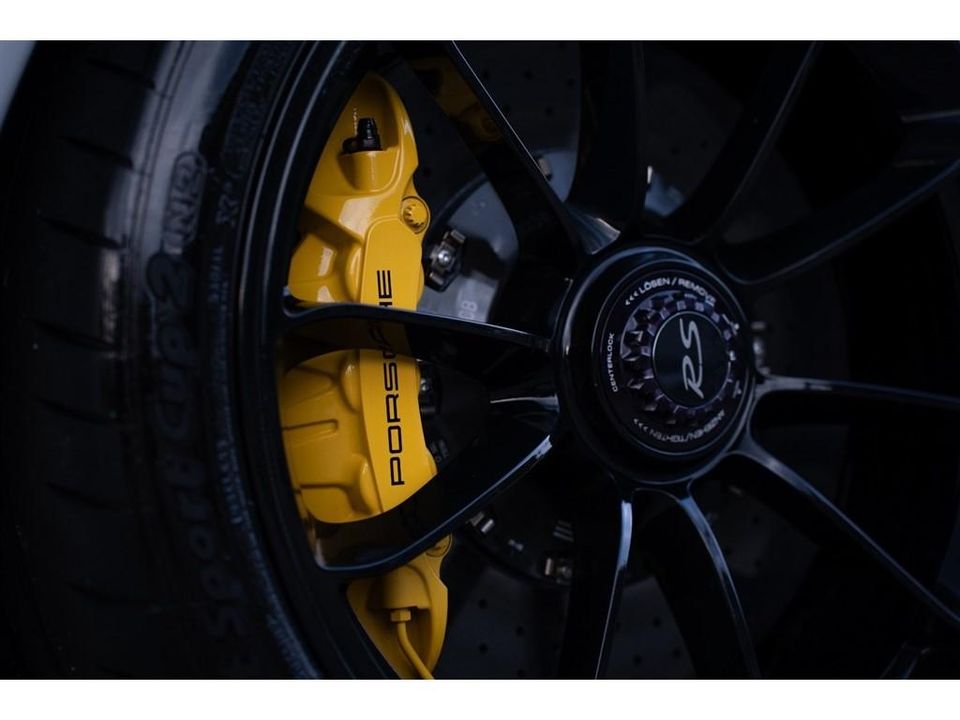 2016 Porsche 911