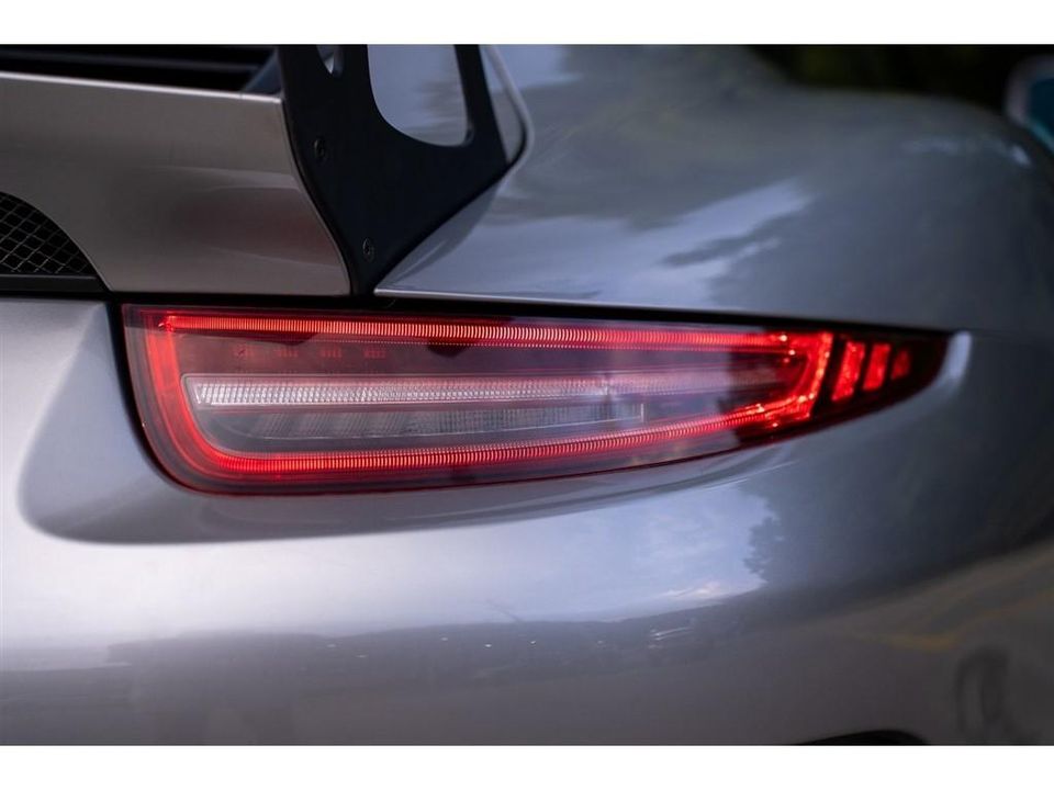 2016 Porsche 911
