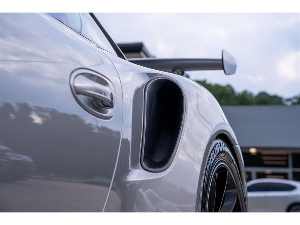 2016 Porsche 911