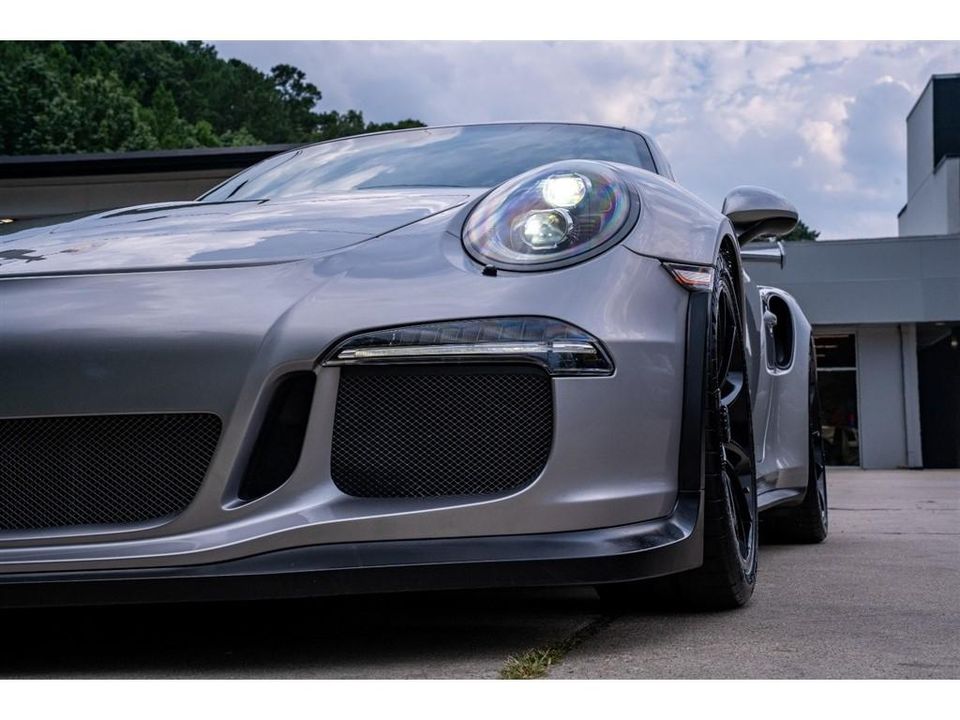 2016 Porsche 911