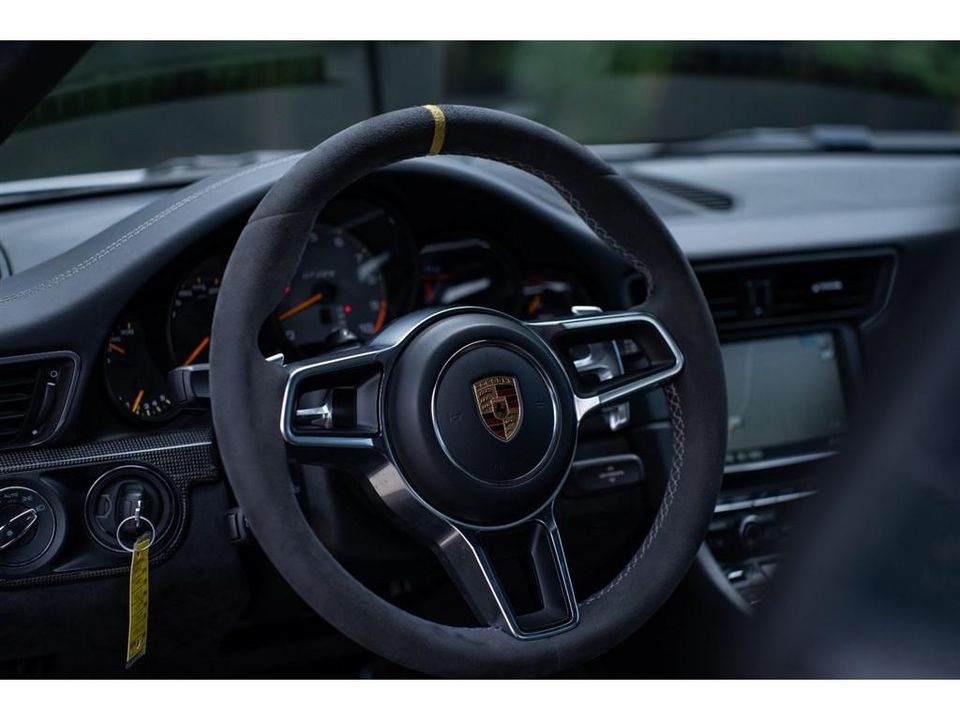 2016 Porsche 911
