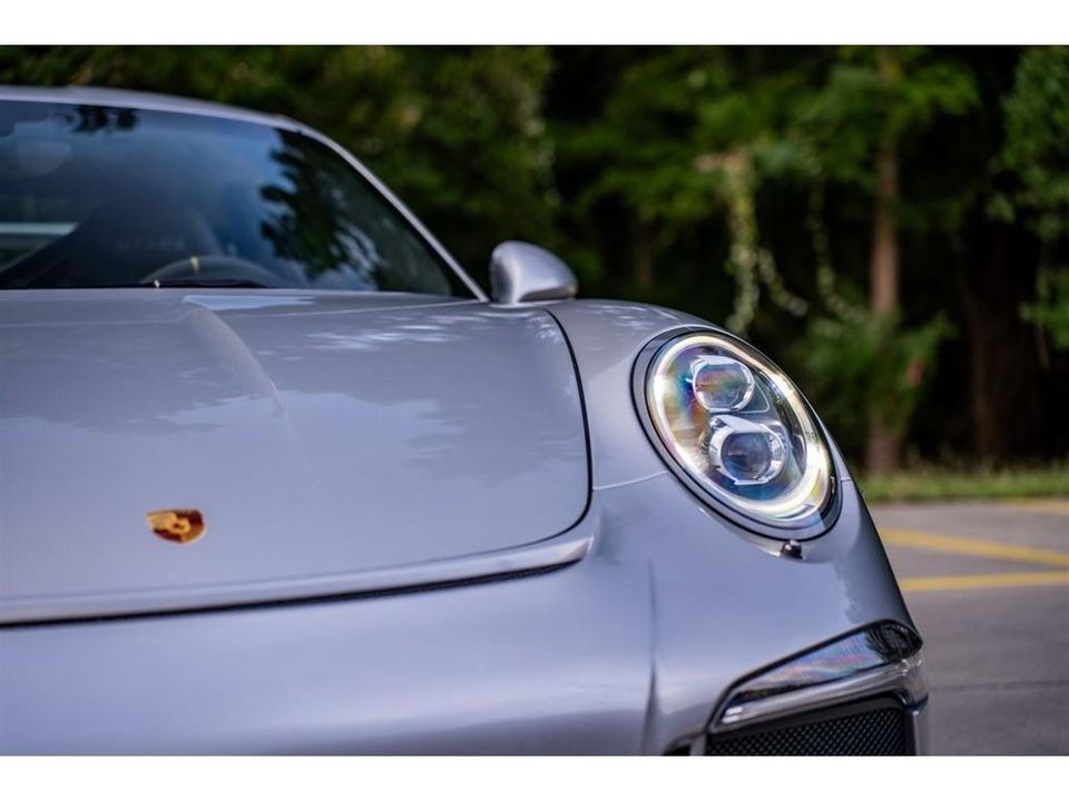 2016 Porsche 911