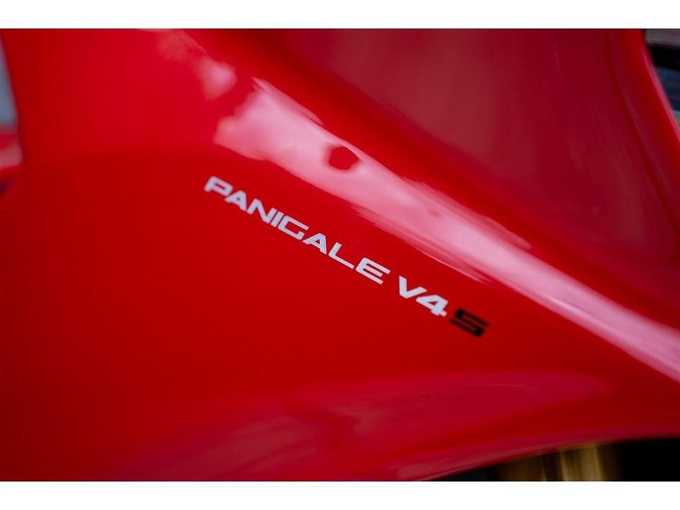 2019 Ducati Panigale V4S