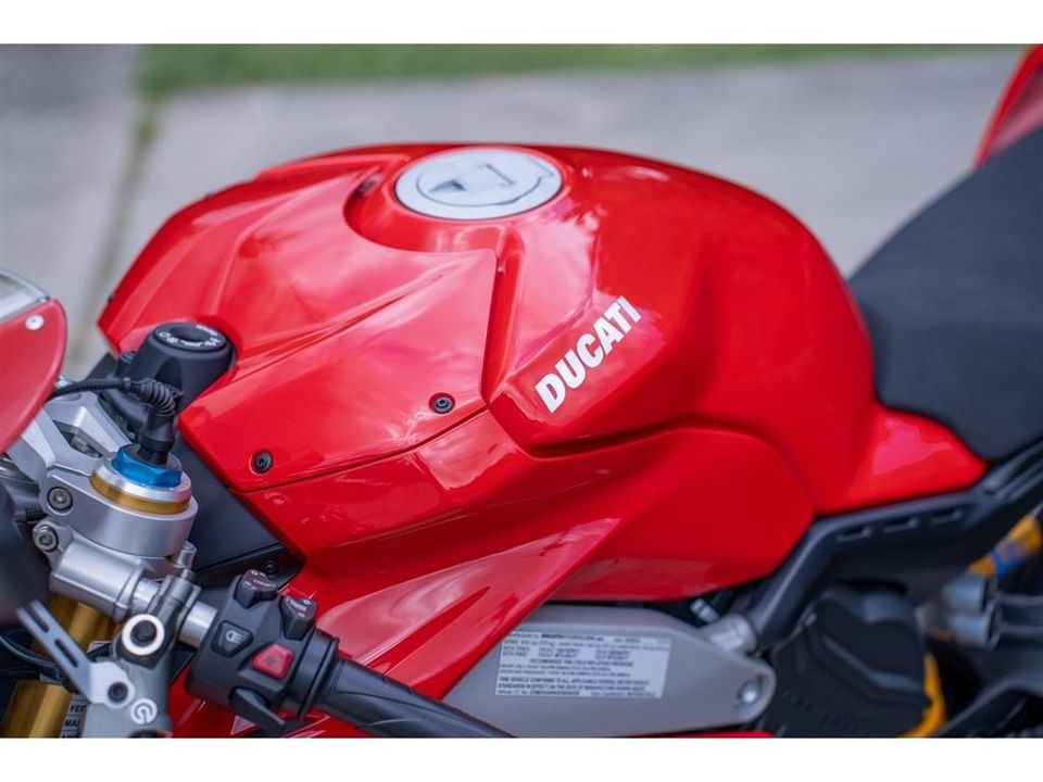 2019 Ducati Panigale V4S