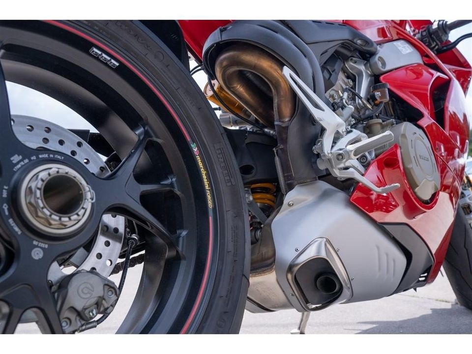 2019 Ducati Panigale V4S
