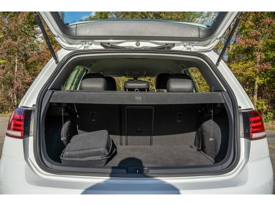 2017 Volkswagen e-Golf