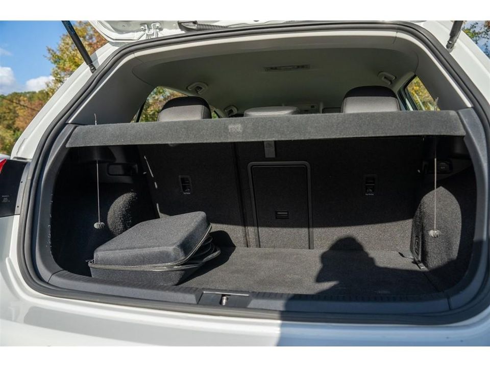 2017 Volkswagen e-Golf