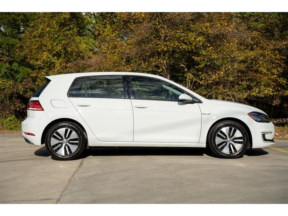 2017 Volkswagen e-Golf