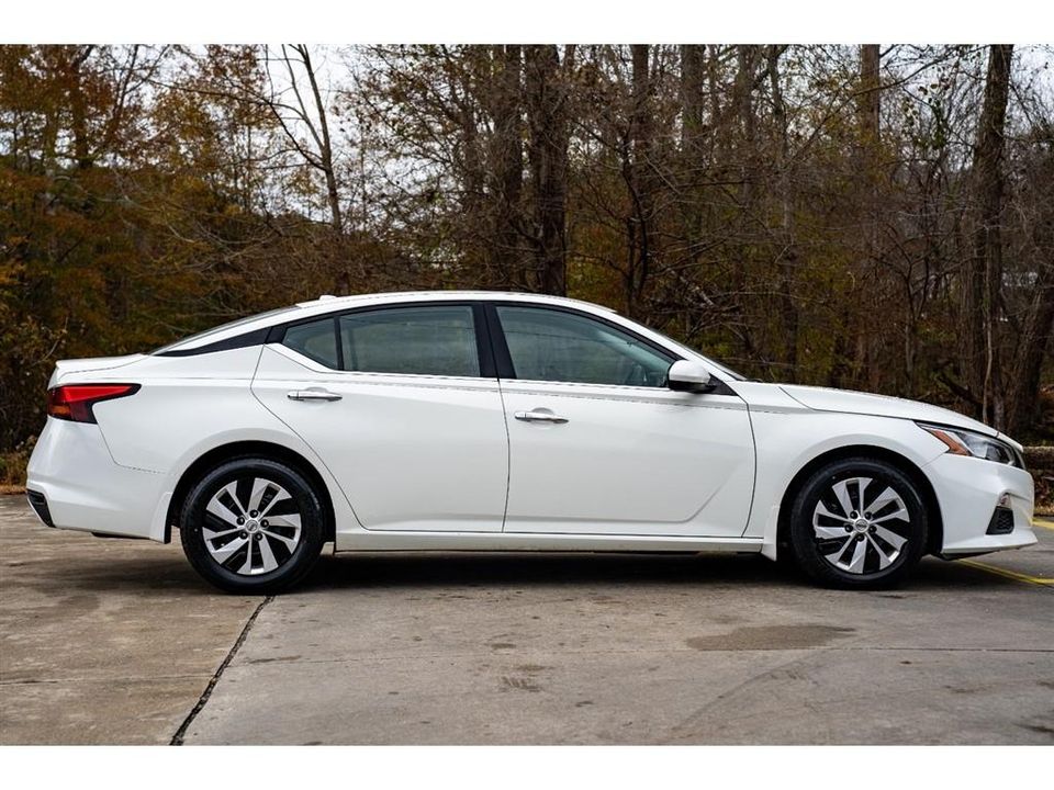 2020 Nissan Altima