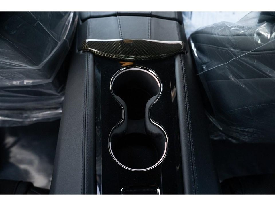 2025 Karma Revero