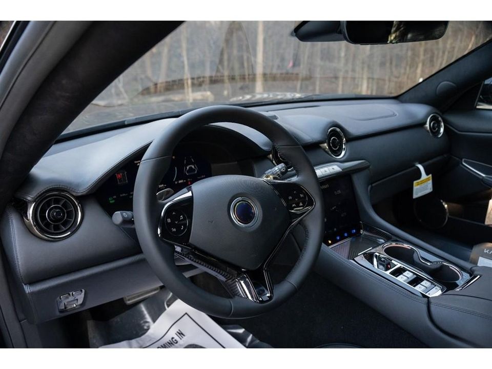 2025 Karma Revero