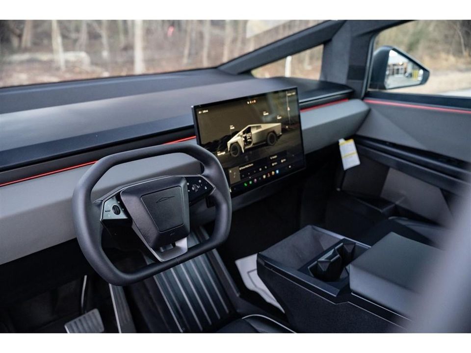 2024 Tesla Cybertruck