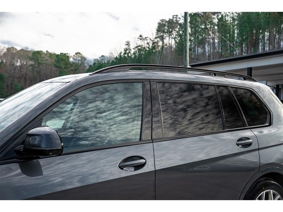 2021 BMW X7