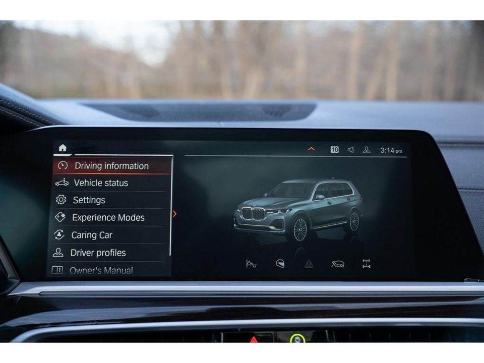 2021 BMW X7
