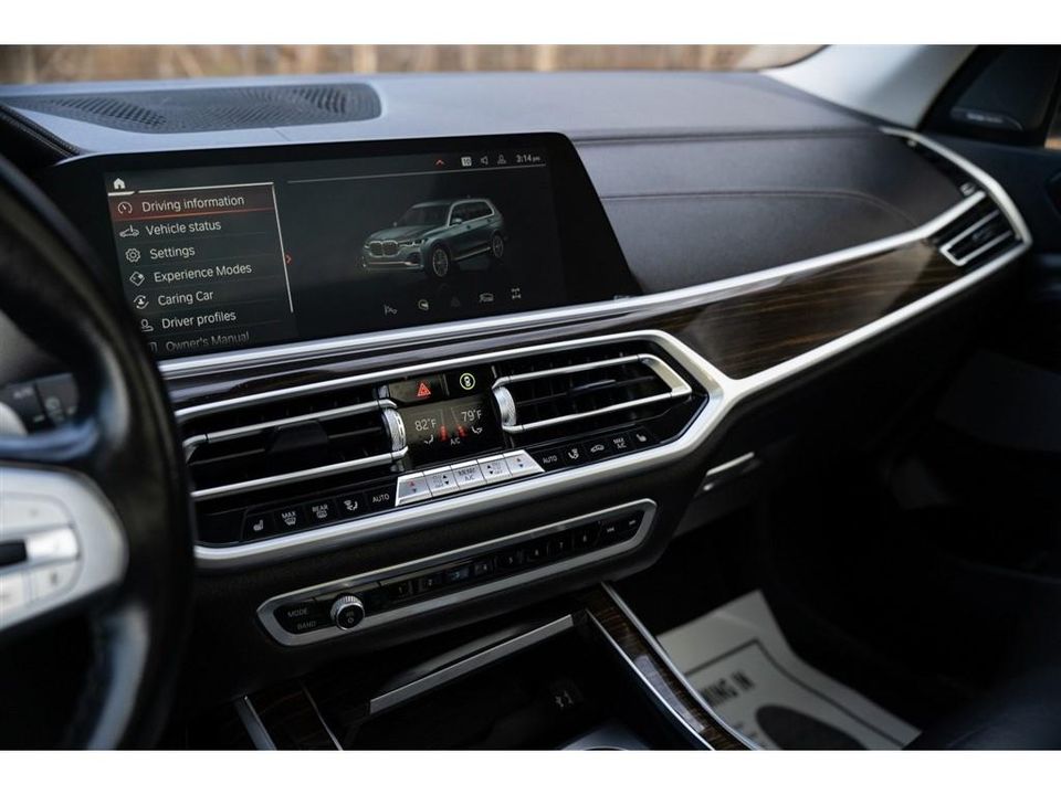 2021 BMW X7