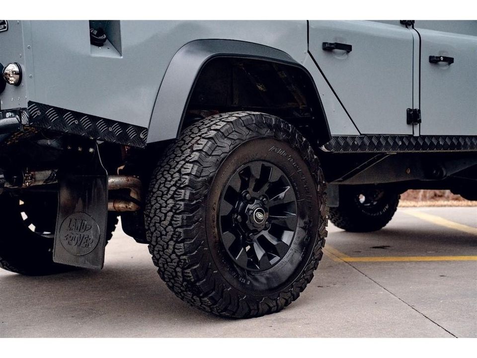 1988 Land Rover Defender 110