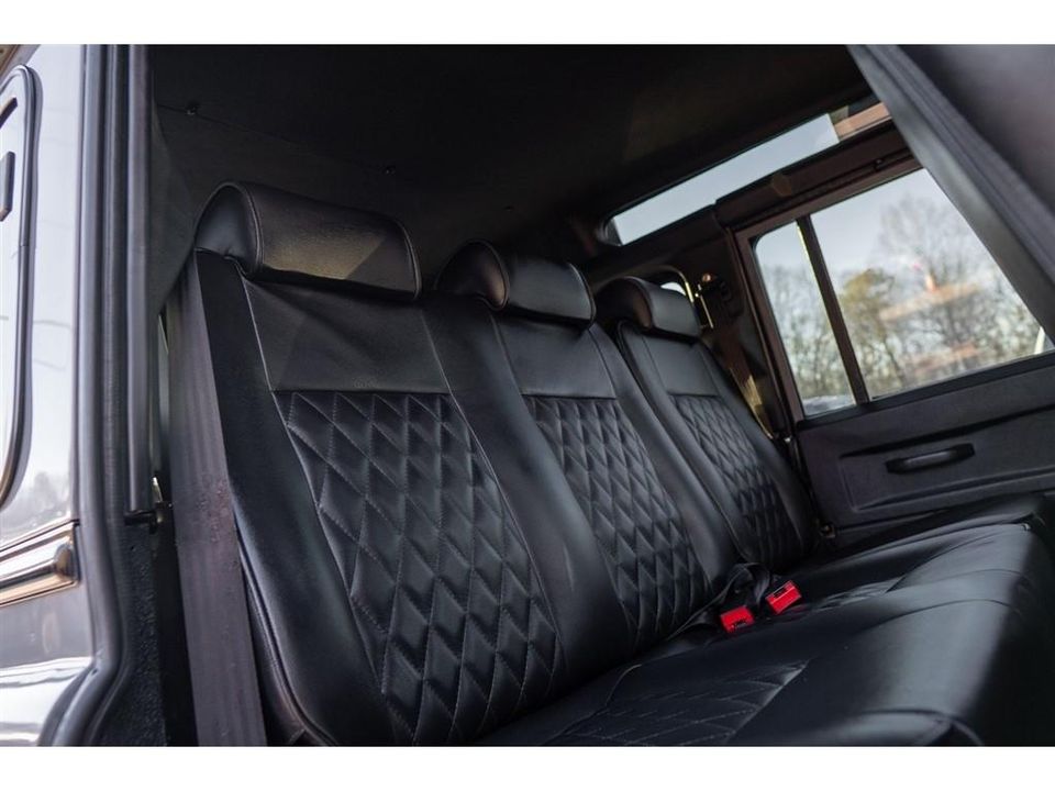 1988 Land Rover Defender 110
