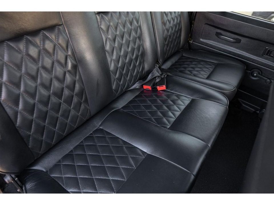 1988 Land Rover Defender 110