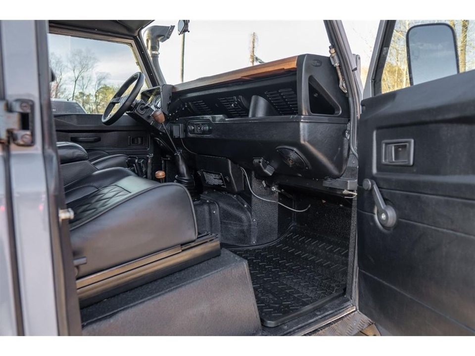 1988 Land Rover Defender 110