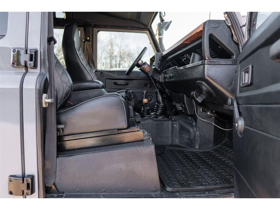 1988 Land Rover Defender 110