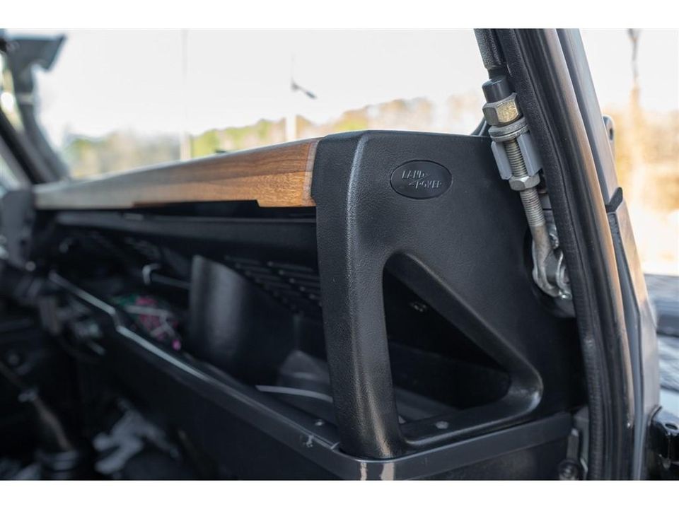 1988 Land Rover Defender 110