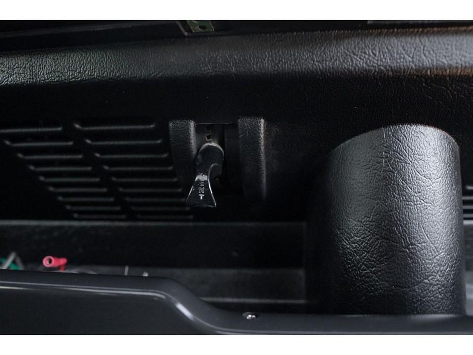 1988 Land Rover Defender 110