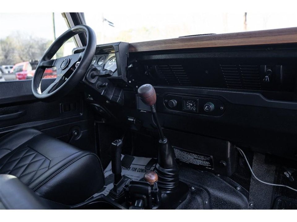 1988 Land Rover Defender 110