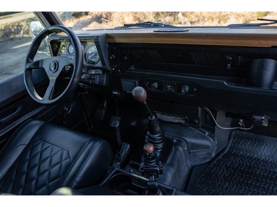 1988 Land Rover Defender 110