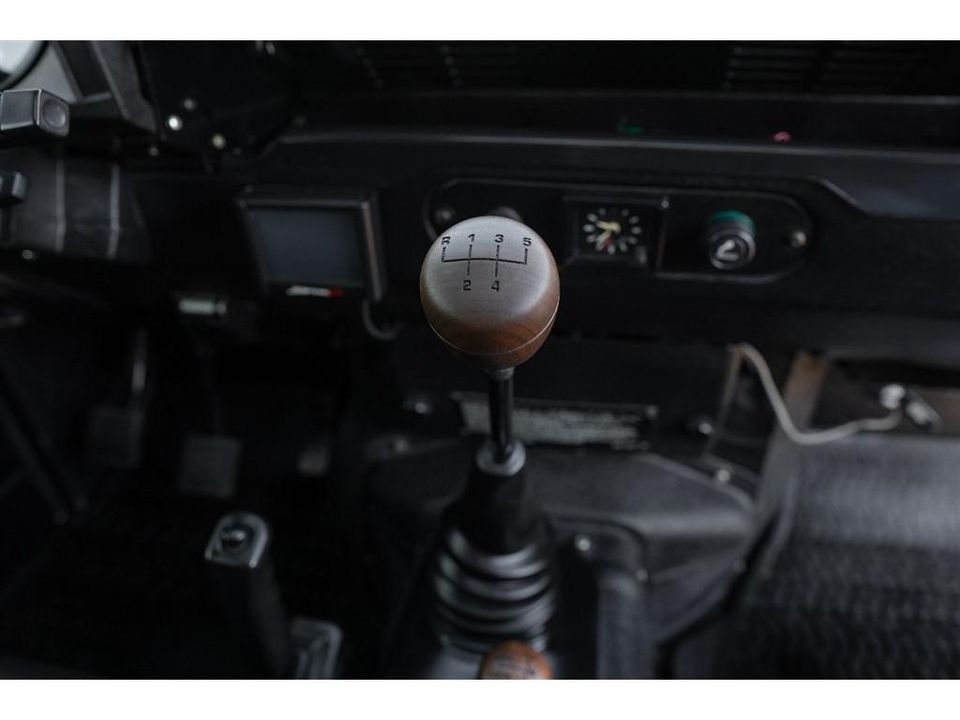 1988 Land Rover Defender 110
