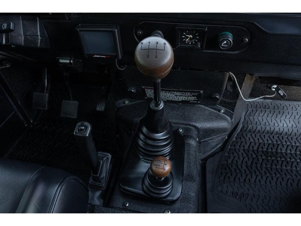 1988 Land Rover Defender 110