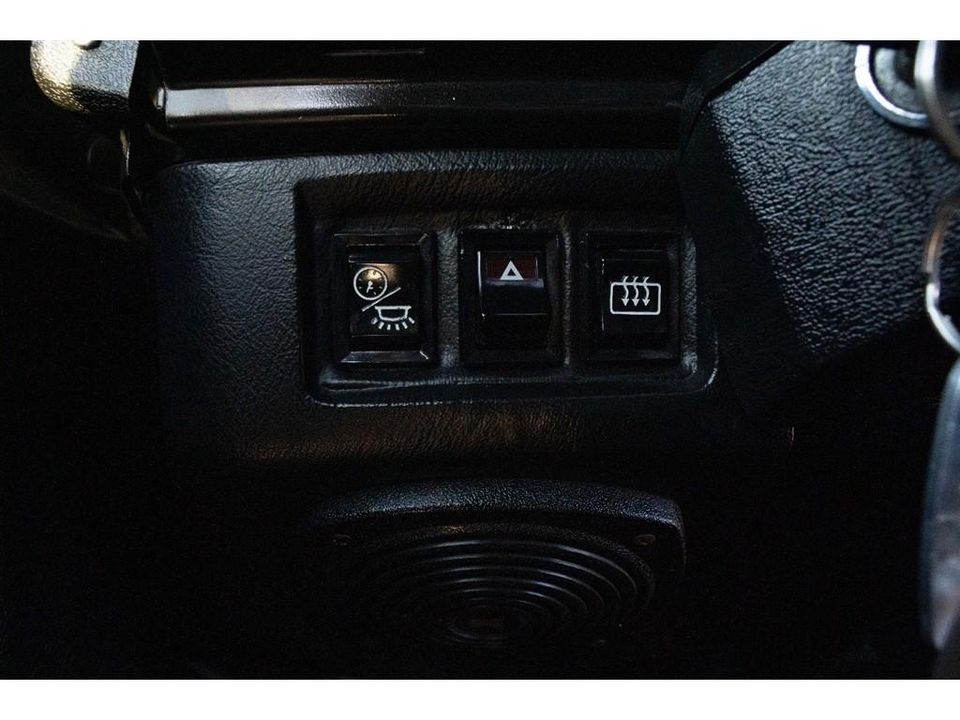 1988 Land Rover Defender 110